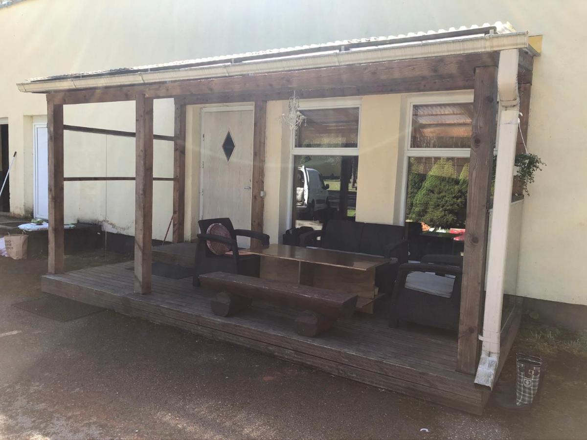 Maennisalu Holiday Centre Визу Екстер'єр фото